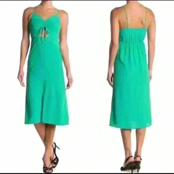 Topshop Molly Front Cutout Ruched Midi Dress - Picture 2 of 9